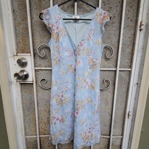 Finesse Light Blue Floral Midi Dress